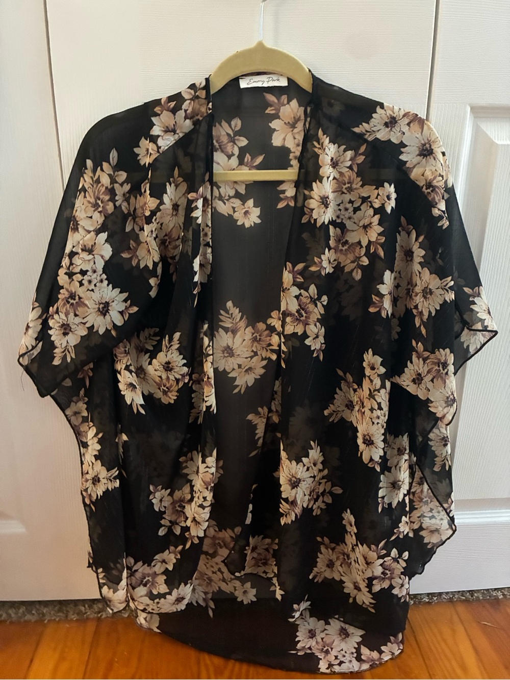 emory park Black Floral Sheer Kimono